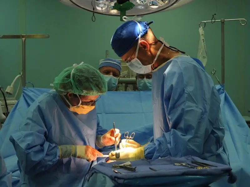 The best orthopedic specialist in Valiasr